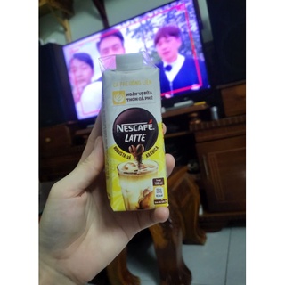 Cà phê uống liền Nescafe Latte 180ml