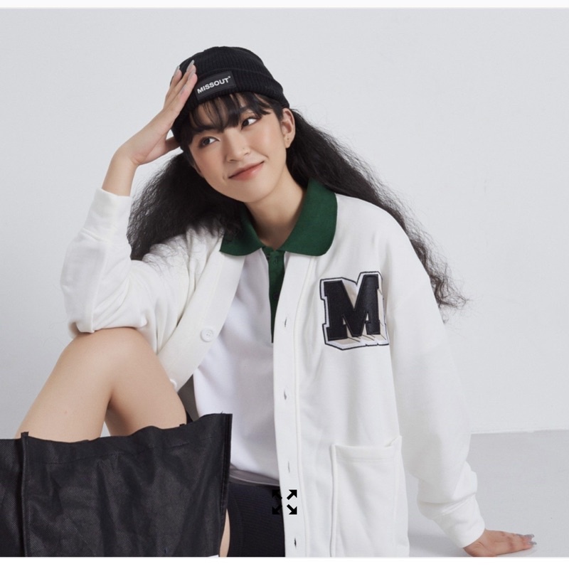 Áo khoác nữ cardigan form rộng M Logo missout MMM mã TB01