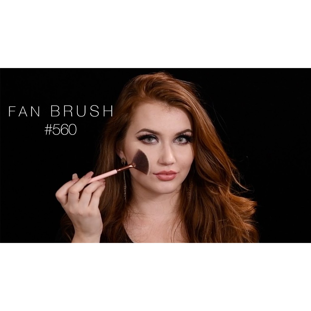 Luxie - Cọ Tán Highlight Luxie 560 Medium Fan Flawless Brush