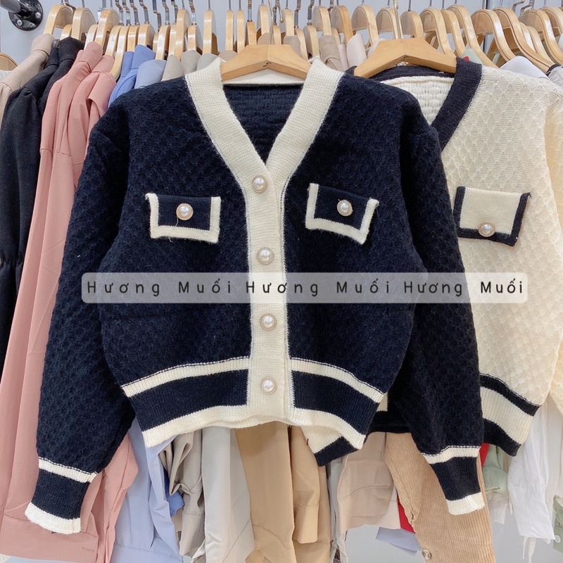 Áo cadigan dáng ngắn viền cúc ngọc to | BigBuy360 - bigbuy360.vn