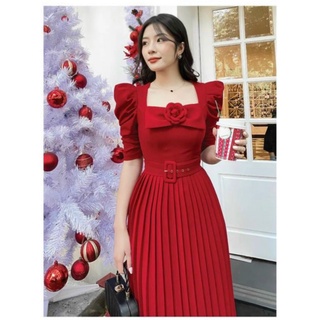 Váy xếp ly hoa ngực cao cấp