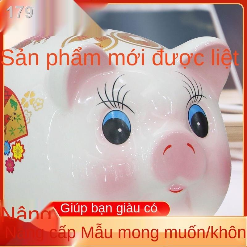 Con heo đất chỉ có thể bỏ vào nhưng không được ra khỏi thùng tiền gửi vàng đi học sinh, trẻ em, bé trai gái