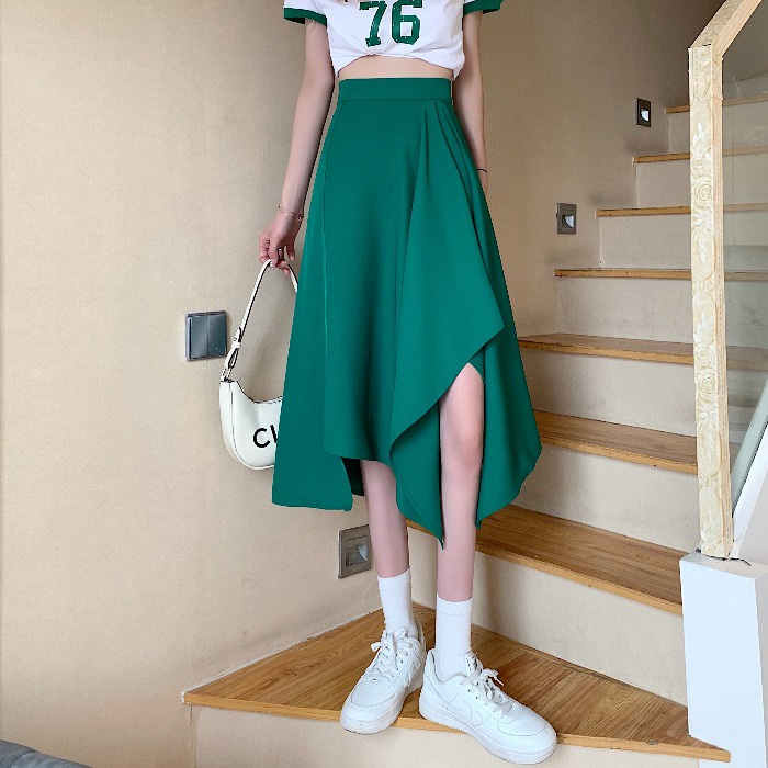 Chân váy xanh dài hot trend chân váy chữ A xẻ tà thiết kế không đều Firstdateclothing