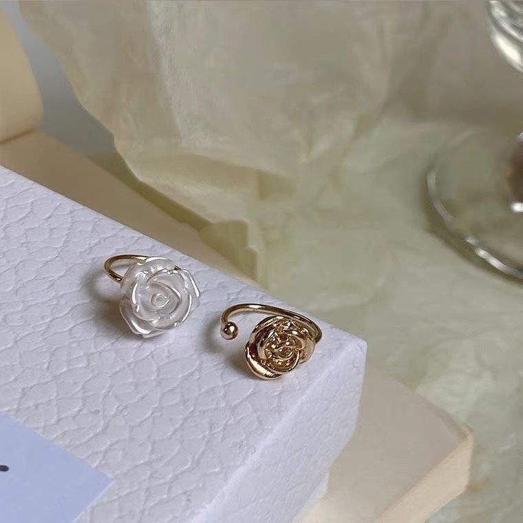 Khuyên tai kẹp vành một bên không bấm lỗ K225 bằng hợp kim mạ vàng hình bông hoa Leous Accessories