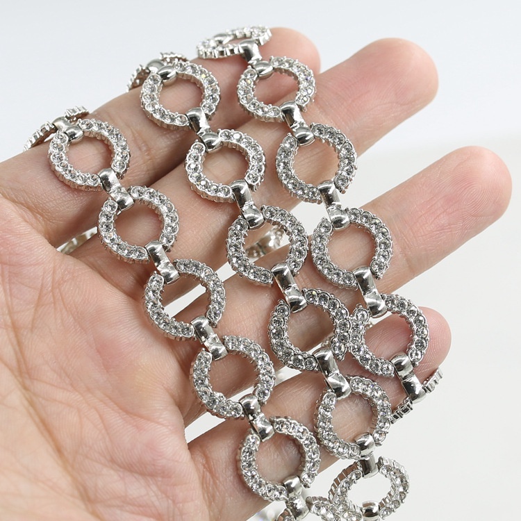 1808899     Dây Xích Hợp Kim Nhôm Đính Đá Chất Lượng Cao