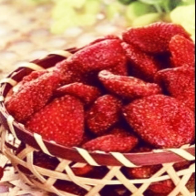 Dâu tây sấy dẻo | BigBuy360 - bigbuy360.vn