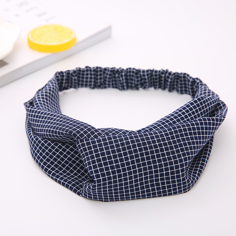 Băng đô cài tóc caro