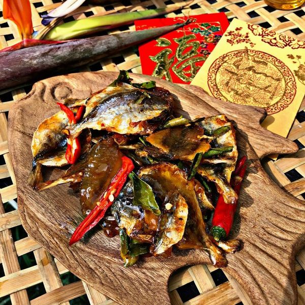 Cá chỉ vàng tẩm gia vị lá chanh nguyên con 250G ecofood, thơm ngon, dậm vị, an toàn vệ sinh thực phẩm | BigBuy360 - bigbuy360.vn