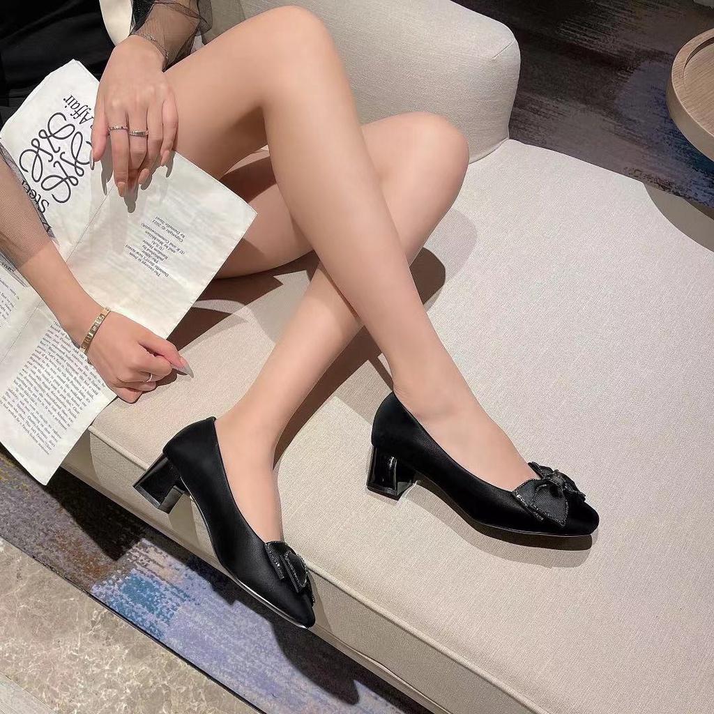 Giày thời trang nữ QBEL ❤️FREESHIP❤️ Giày công sở cao gót phong cách Hàn Quốc nơ lụa đế vuông 5cm 5051-1