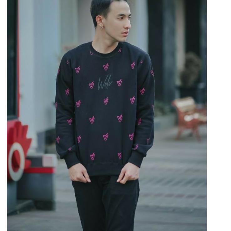 Áo Thun Tay Ngắn Cổ Tròn In Chữ This Is Crewneck Wolv | BigBuy360 - bigbuy360.vn