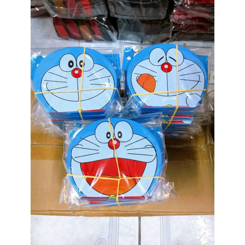 Gương lược Doraemon tặng kèm 1 sợi buộc tóc khi mua sp