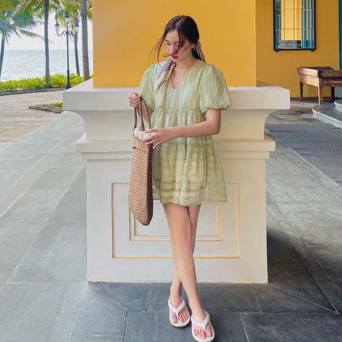 Váy Fabric Holic tay phồng mùa Hè.