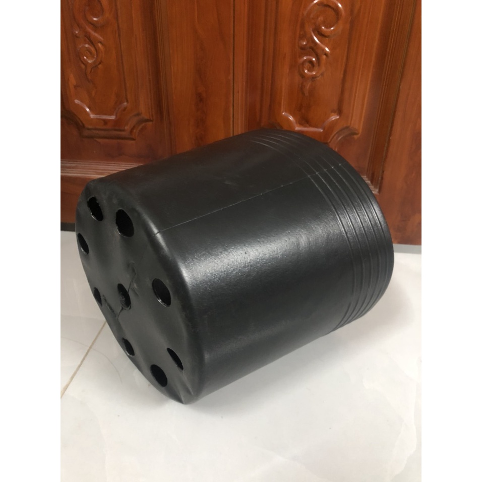 Chậu Nhựa Trồng Cây C13 Đen Dày Dặn