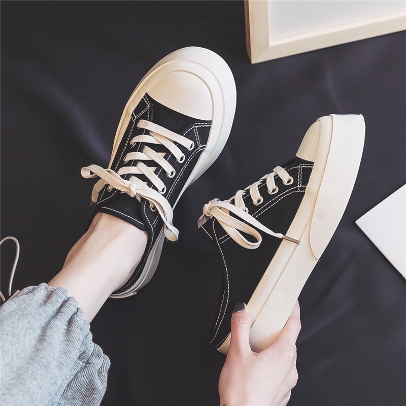 Giày Sục Ulzzang dây buộc thể thao nữ đế bánh mì vải mềm màu đen trắng năng động trẻ trung hot trend đẹp