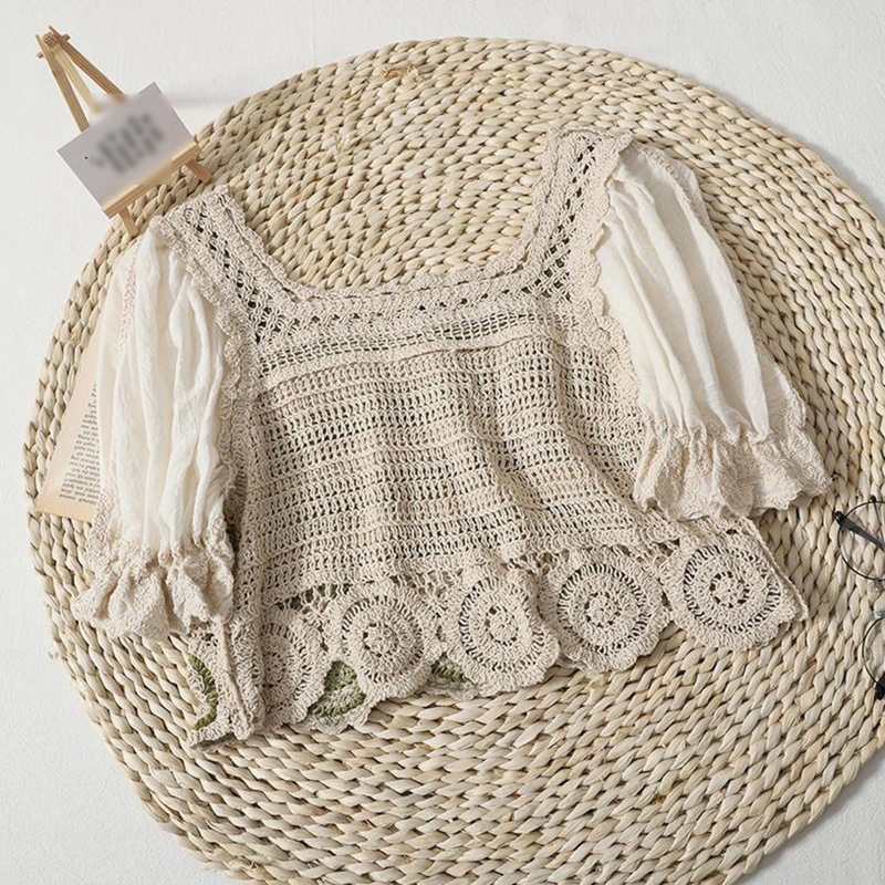 Whi Áo Crop Top Dệt Kim Tay Ngắn Phồng Cổ Vuông Phối Ren Rỗng Họa Tiết Kẻ Sọc Màu Sắc Tương Phản Thời Trang Mù