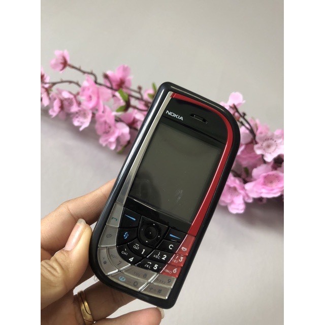 Điện thoại Nokia 7610 khuyến mãi tặng thẻ nhớ chiếc lá lớn huyền thoại - Bảo hành 12 tháng