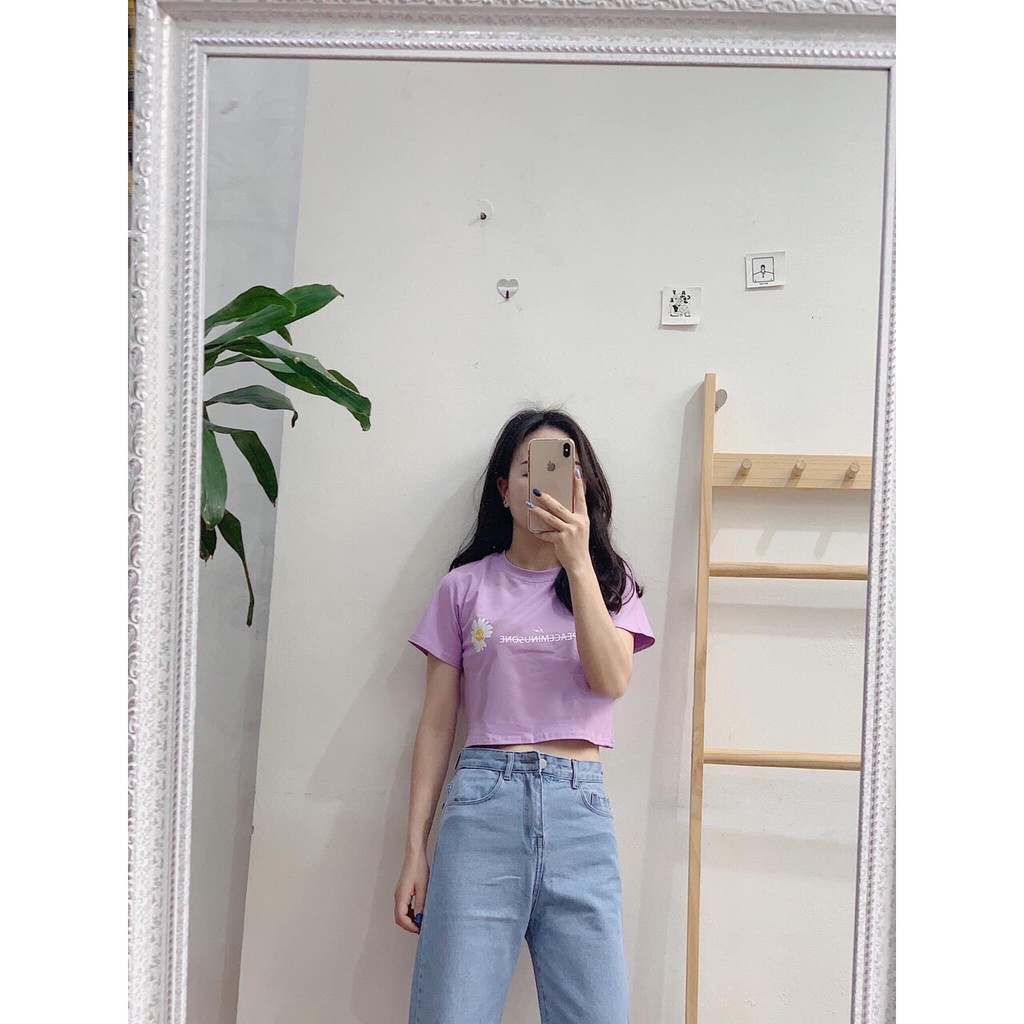 Áo croptop xinh xắn in hoa cúc chữ gạch xinh xắn chất đẹp