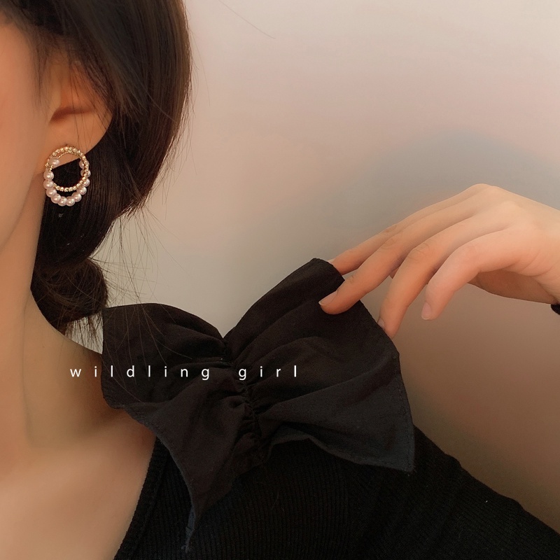 Đôi khuyênbông tai nữ ​tai thời trang kiểu Hàn xinh xắn dễ phối đồkhuyên tai nữ