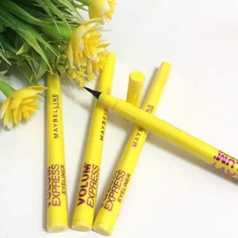 Bút kẻ mắt nước Maybelline thân vàng