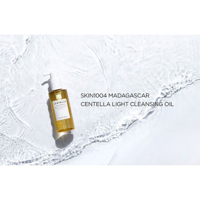 Dầu Tẩy Trang Dịu Nhẹ Chiết Xuất Từ Rau SKIN1004 Madagascar Centella Light Cleansing Oil 200ml