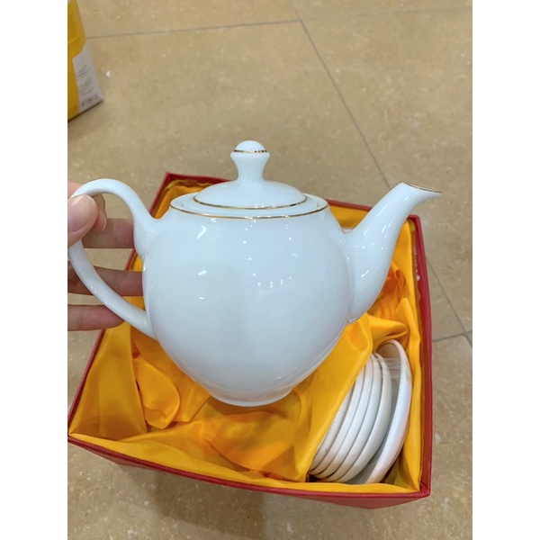 Bộ ấm chén viền vàng Bát Tràng, HỘP ĐẸP BIẾU TẶNG, nhận in logo trên ấm chén