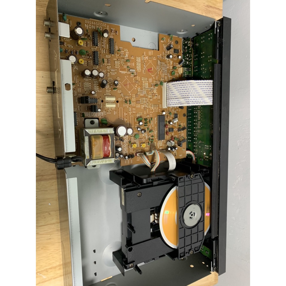Bán em đầu đĩa CD  hãng Denon DCD - 790 đẹp keng hát tốt Đầu cd Denon DCD-790 Hàng bãi nhật về