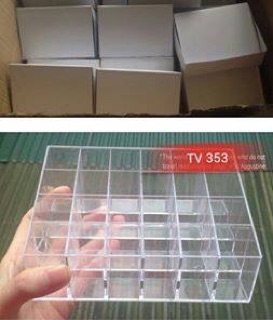 Khay đựng son /mỹ phẩm mini 24 ô