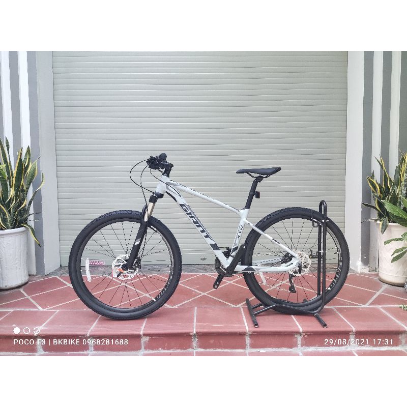 Xe Đạp Thể Thao Giant XTC 800 - Khung Nhôm, Groupset Shimano Deore 30 tốc