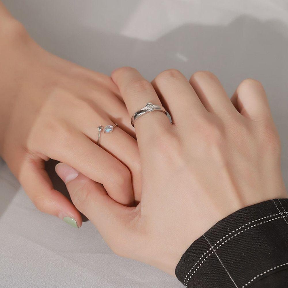 Nhẫn Cặp LOMBARD Hình Học Ngôi Sao Phi Hành Gia Bằng Đồng Phong Cách Hàn Quốc Cá Tính