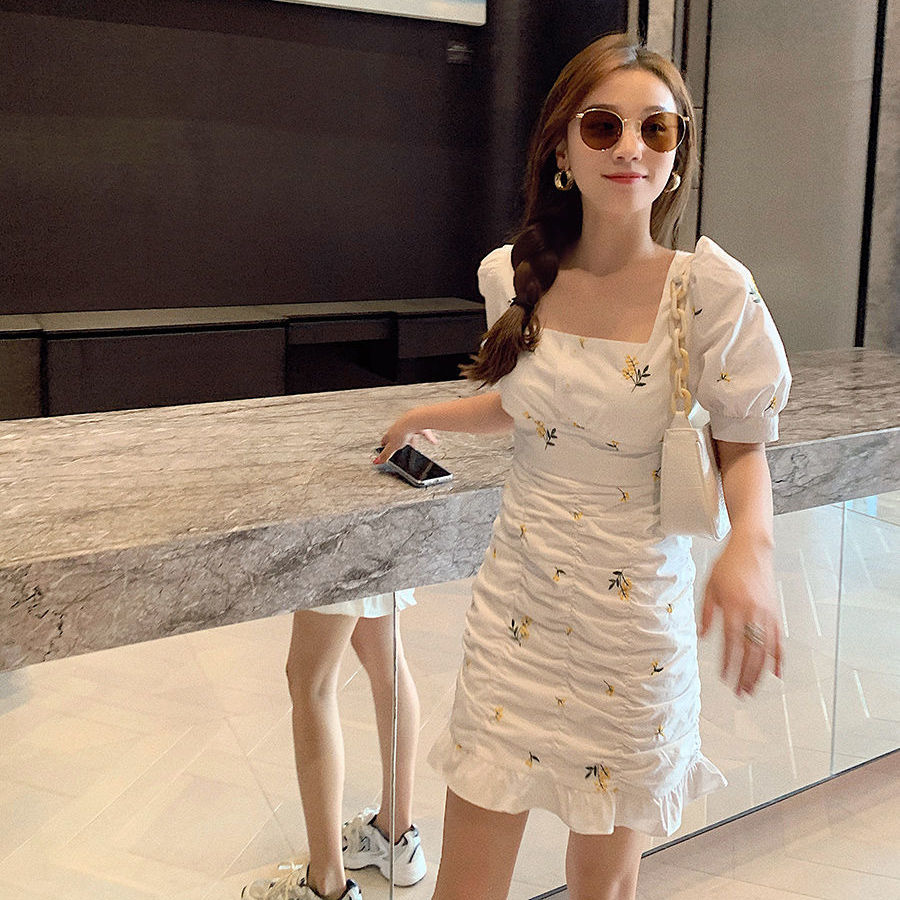 Đầm ngắn xếp ly cổ vuông in hoa thời trang mùa hè cho bạn gái | BigBuy360 - bigbuy360.vn