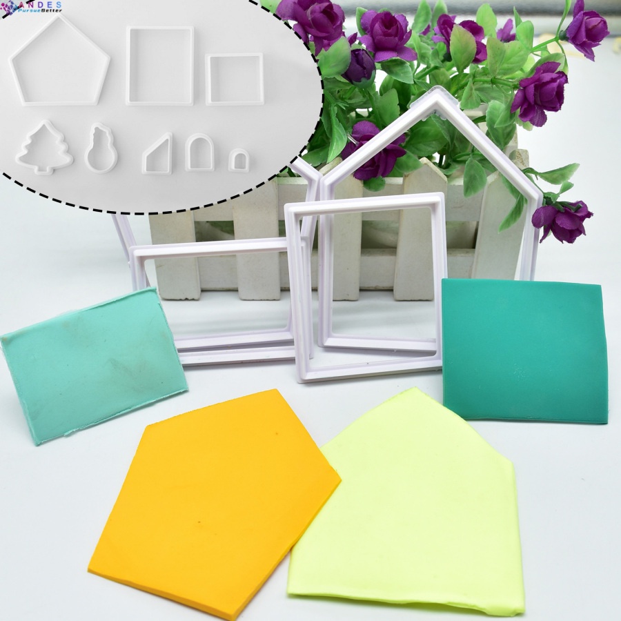 Bộ 8 khuôn nhựa tạo hình ngôi nhà 3D làm bánh quy hình thủ công DIY