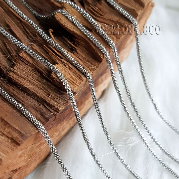 Dây chuyền dạng lưới bảng tròn DZ1820.
