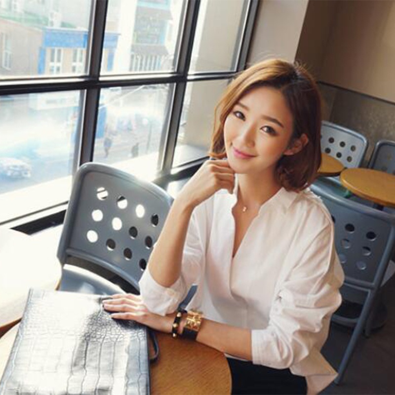 Áo Kiểu Nữ Cổ Chữ V Tay Dài Phối Ren Thời Trang