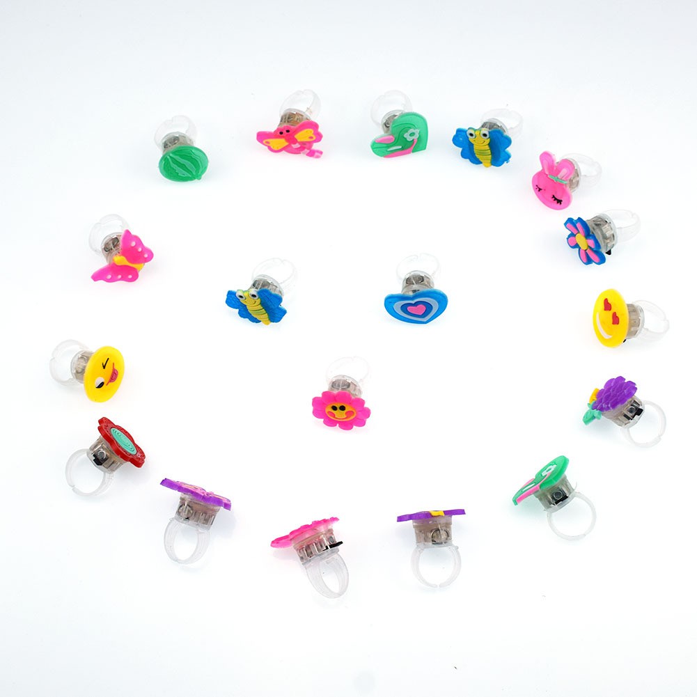 Đồ chơi nhẫn phát sáng sắc màu cực đẹp