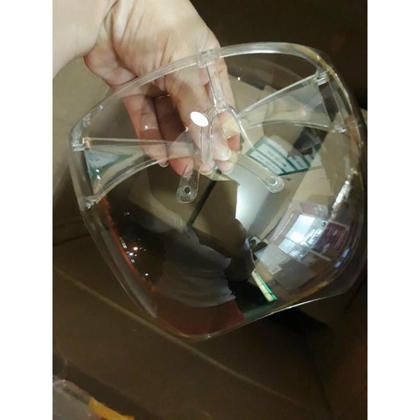 KÍNH CHỐNG GIỌT BẮN GIÁ SỈ