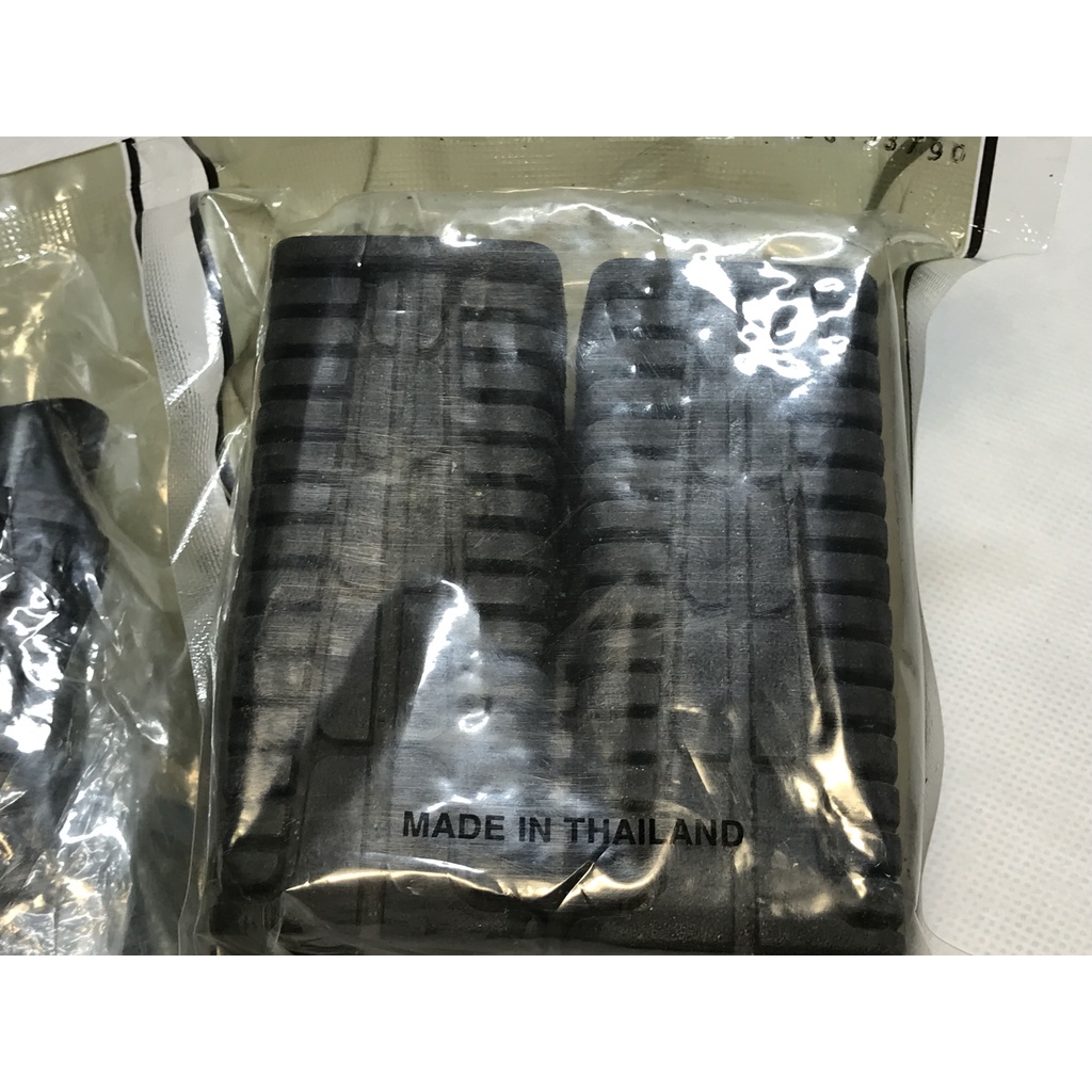 Cao Su Gác Chân Trước và Sau Sirius - Mitkammakon Thái Lan