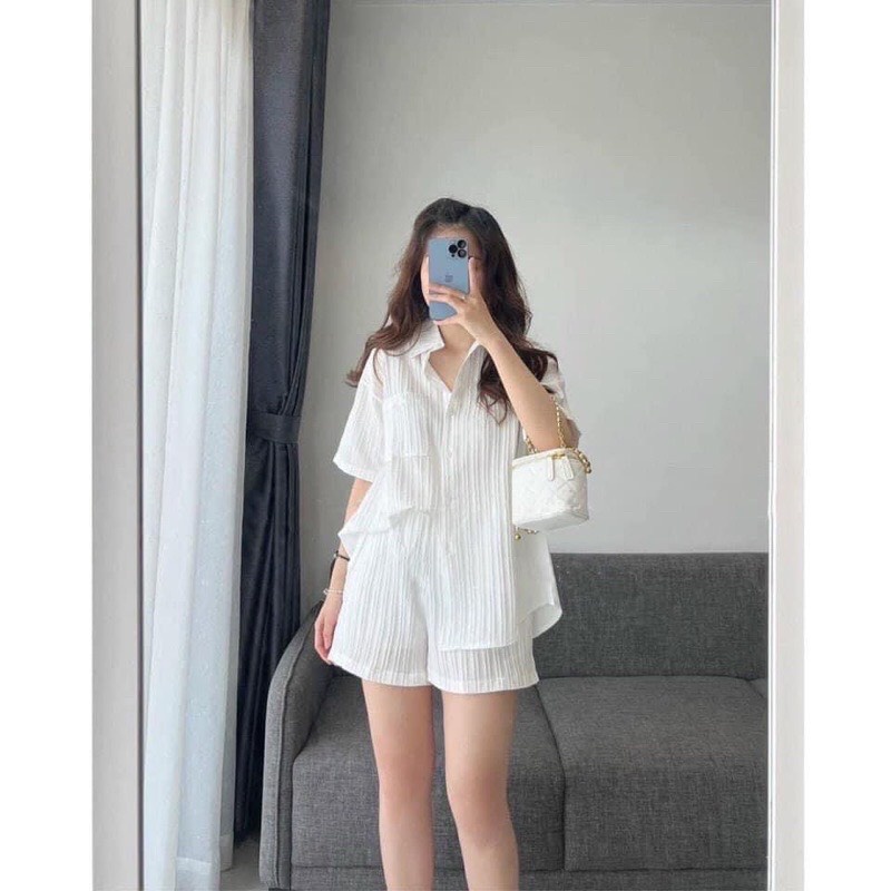 Set bộ sơ mi cộc xẻ lưng sau chất đũi kẻ xước mát bầu mặc được vanmiushop