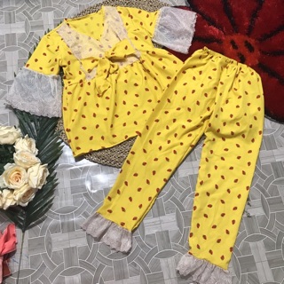 Bộ ngủ bánh bèo