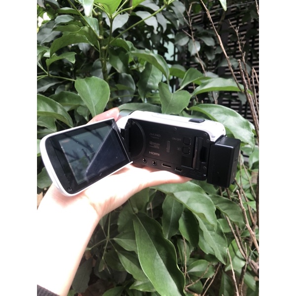 Máy quay Canon Ivis HF R42