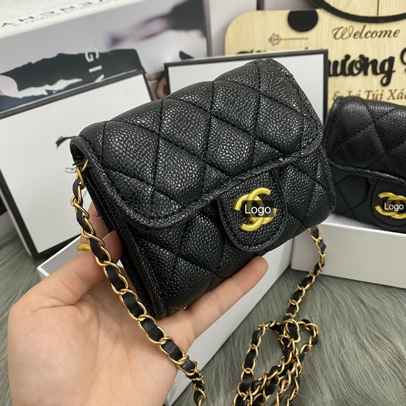 Ví mini trần trám logo chữ vàng hàng qc lót da đỏ 2 ngăn size 13 cm (fullbox - ảnh thật shop chụp - kèm video thật)