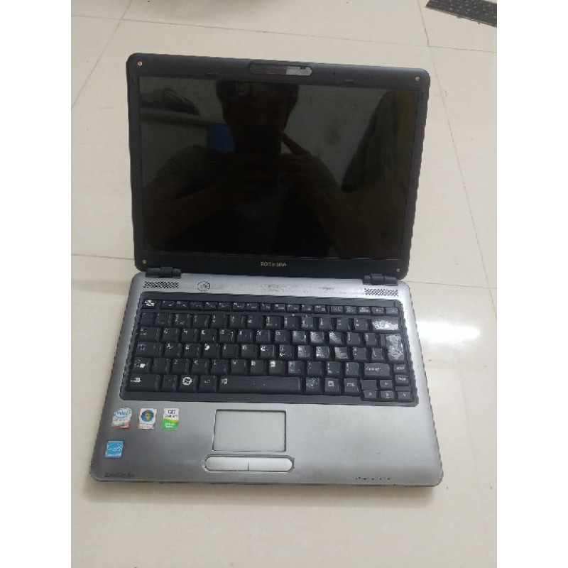 Xác laptop cỏ hỏng màn | BigBuy360 - bigbuy360.vn