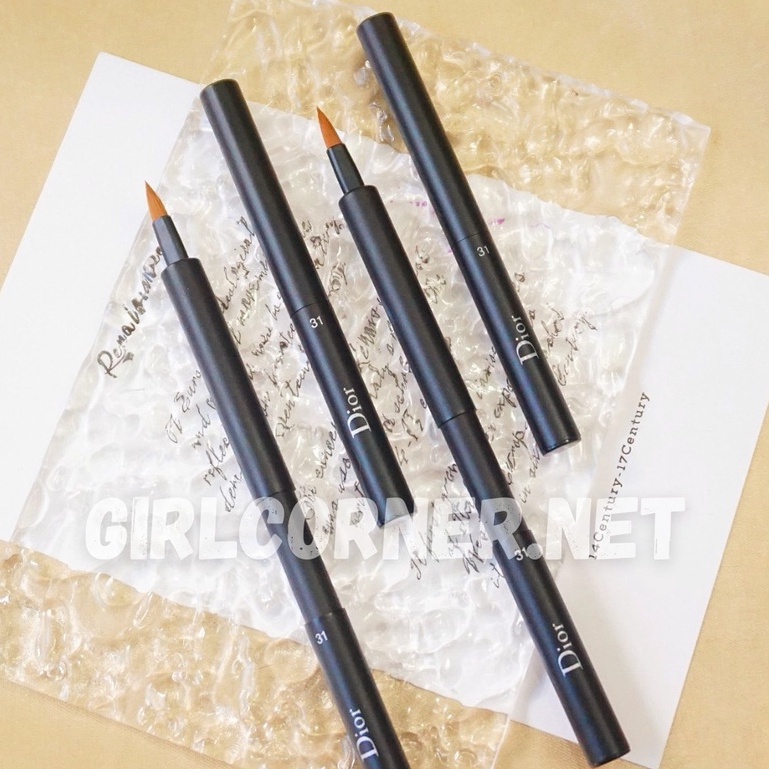 Cọ Môi Có Nắp Dior 31 Retractable Lip Brush