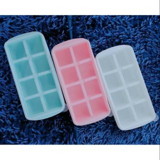 Sét 3 khay làm đá có nắp 8 viên