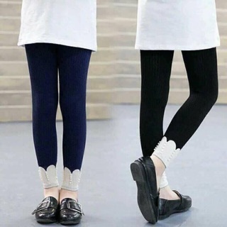 Combo 2 quần len tăm đính đá cho bé ( hàng Quảng Châu )