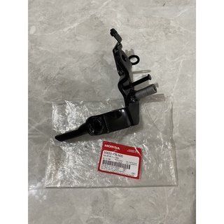 Giá đỡ để chân bên phải honda winner.