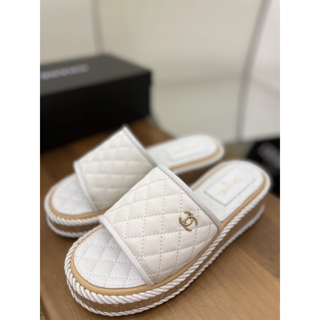 Dép nữ da thật thời trang cao cấp 𝘾𝙝𝙖𝙣𝙚𝙡 𝘾𝙝𝙖𝙣n𝙚𝙡 CN phong cách trẻ trung, thời thượng