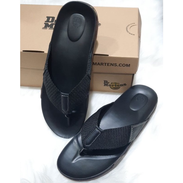 Dép xỏ ngón nam Dr Martin Cao cấp. Hàng Thái Lan chính hãng có kèm hộp.  Dr2