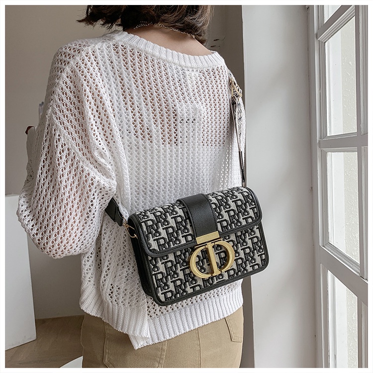 Túi Dior thổ cẩm Chữ CD hot Hit size 21cm cao cấp