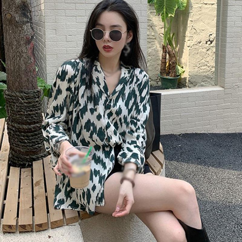 Áo Sơ Mi Chiffon Tay Dài Dáng Rộng In Họa Tiết Da Báo Cá Tính Cho Nữ