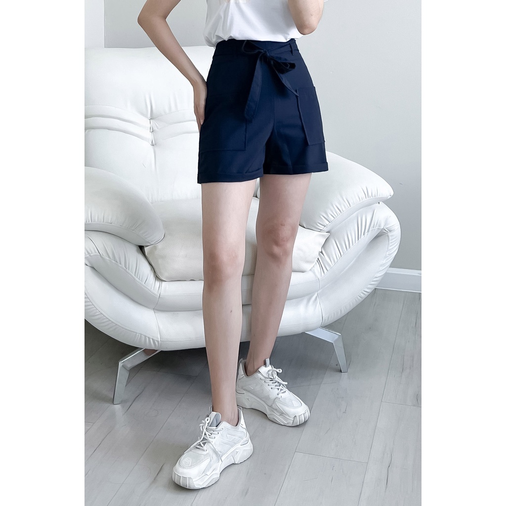 Quần Short Nơ Eo Túi Ốp VIENTRAN V64S20H007